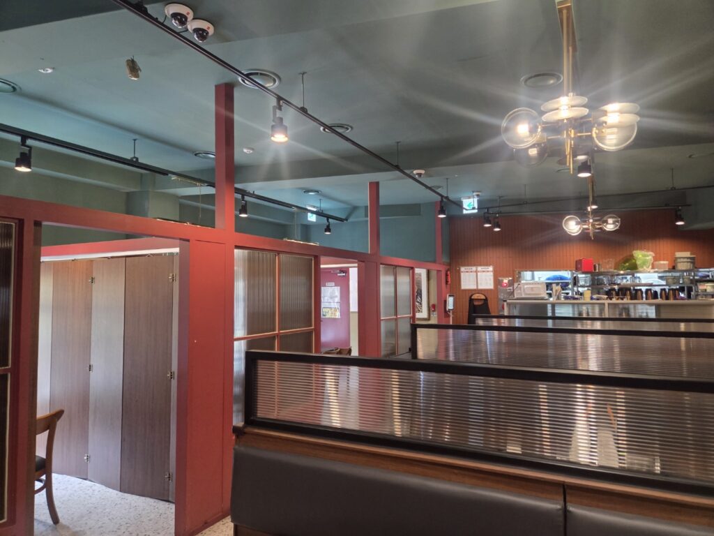 Interior of Yukjeupdang