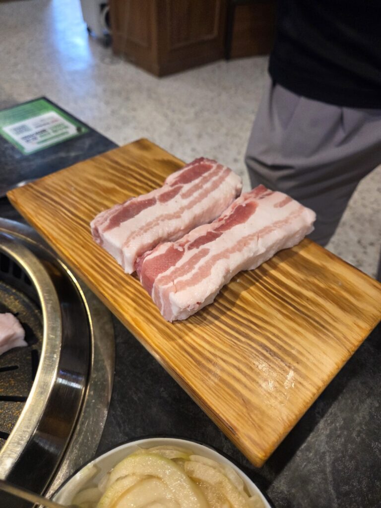 meat(Samgyeopsal, pork belly)